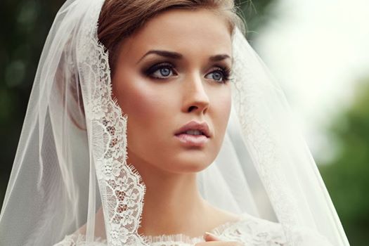 Wedding hairstyles and bridal makeup in Santa Monica and Los Angeles picture